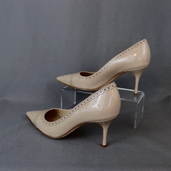 Manolo Blahnik 38 Quitohi Patent Nude Tan Point Toe Heels Perforated Laser Cut - Picture 6 of 16